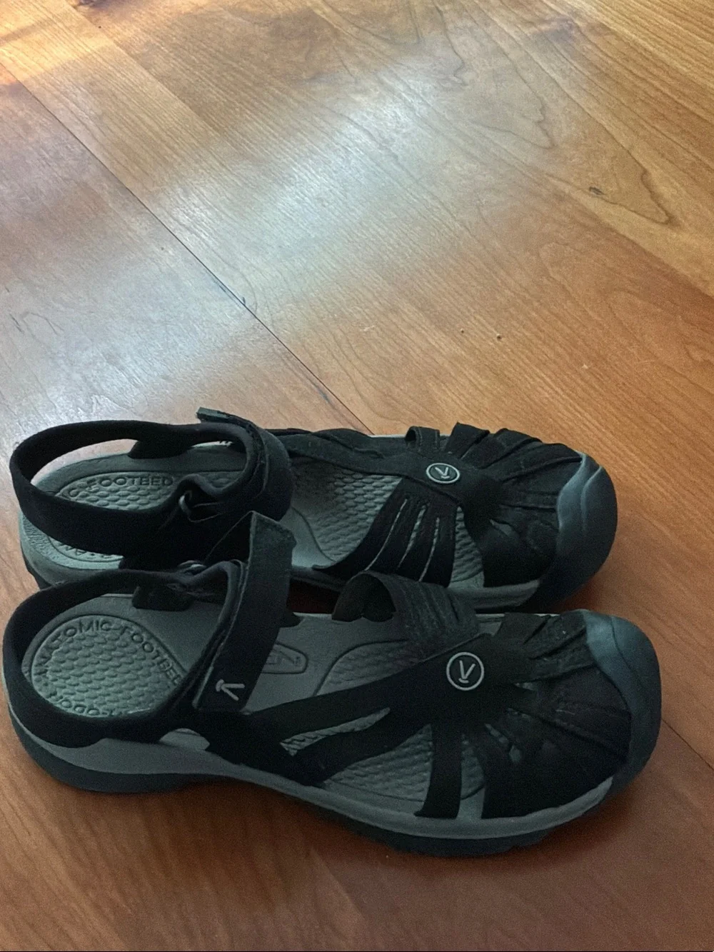 Keen Women's Black Outdoor Sport Sandals